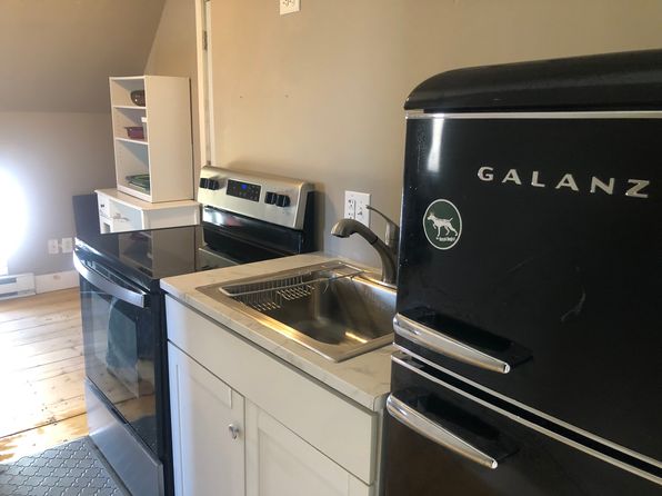 35 Academy St APT 2