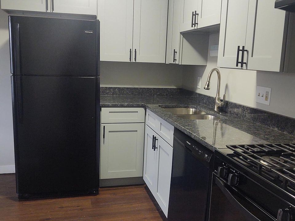 1st image of 4370 Le Marie Pl
