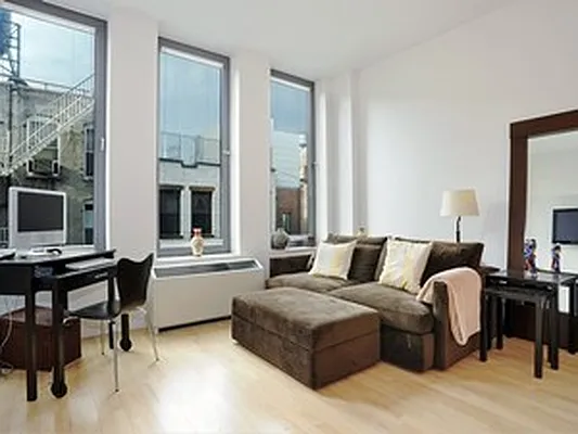 Rented by Corcoran | media 15