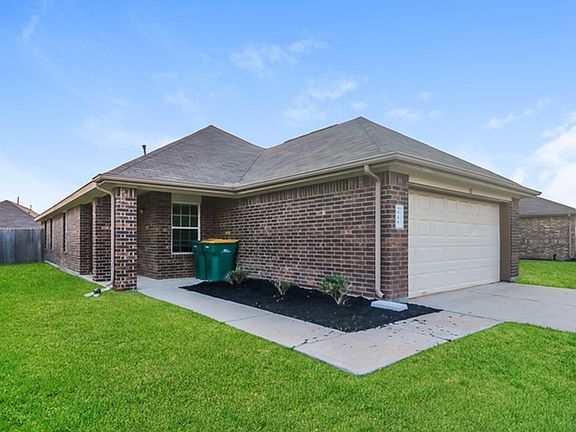 3rd image of 948 Park Ridge Ct