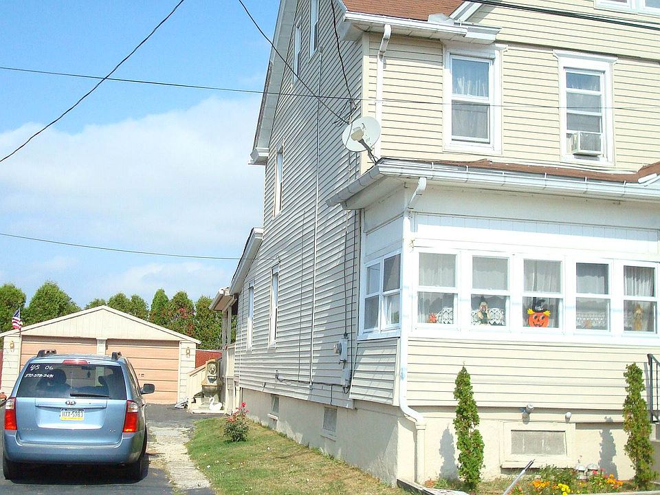 204 SAMUELS AVE. HAZ.FRONT