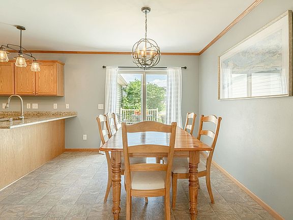 5th image of 6130 Arrowpoint Way
