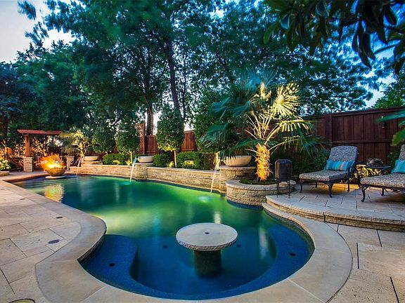 3rd image of 7400 Los Padres Pl