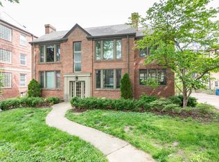 7535 Oxford Dr, Saint Louis, MO 63105