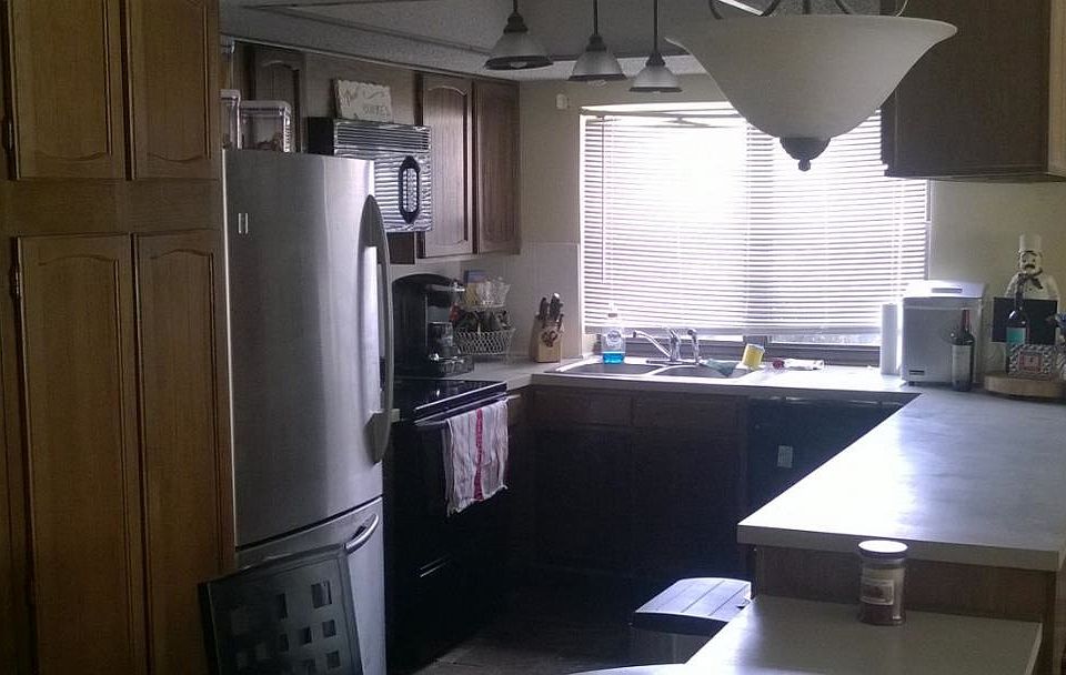 2nd image of 1713 Southampton Dr