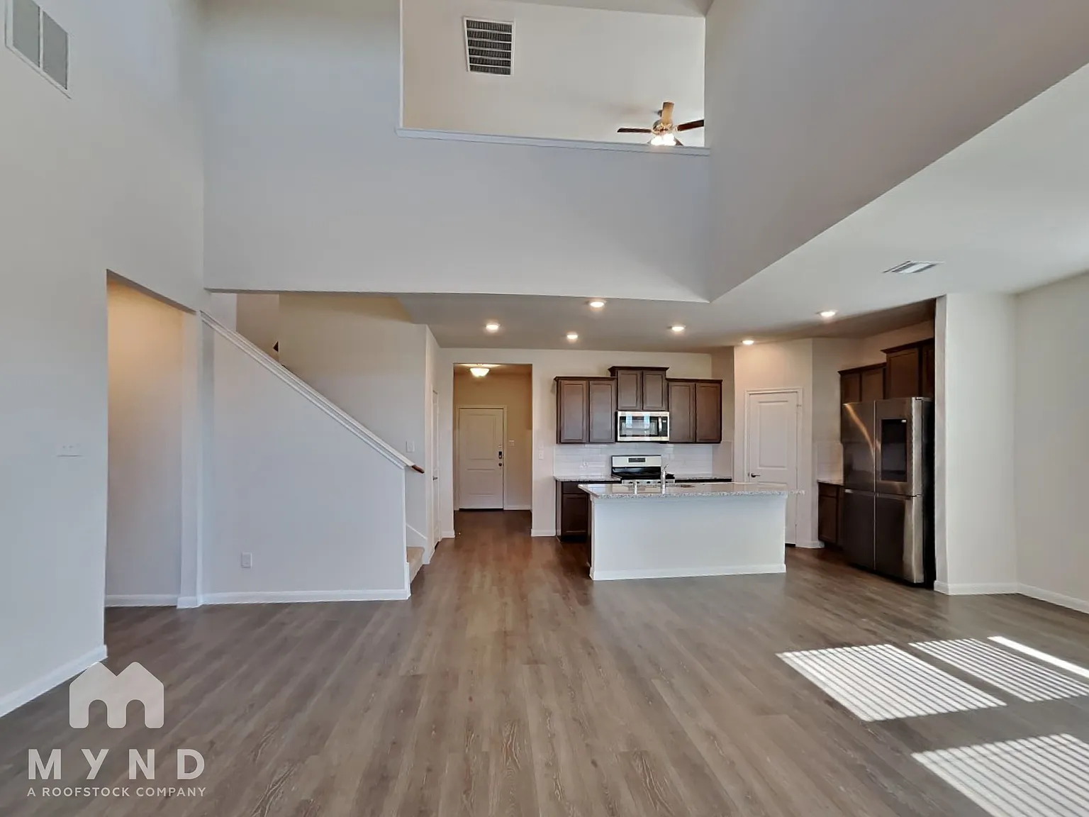 4 bed, 3.0 bath, 2193 sqft, $2,375 — Photo 3