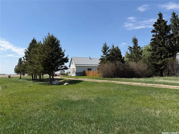 McNabb Acreage Rural Address, Abernethy Rm No. 186, SK S0G 0C0