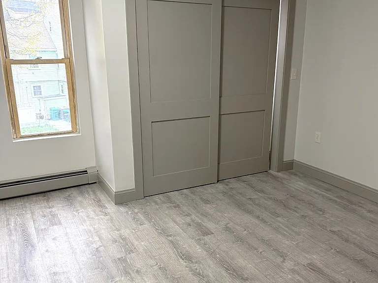 26 Newhall St #14 — Photo 11
