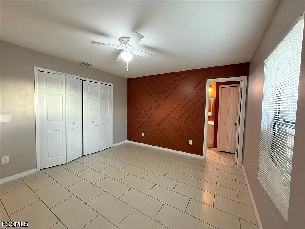 3 bed, 2.0 bath, 1209 sqft, $1,800 — Photo 3