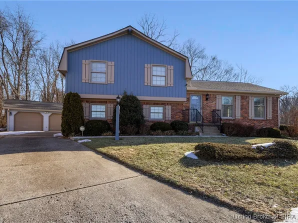 1714 Creekside Drive, Clarksville, IN 47129