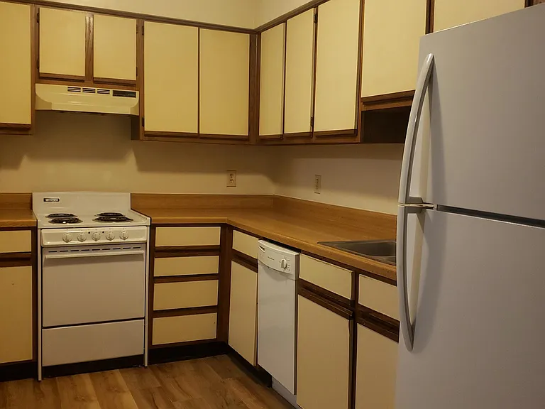 708 W Hargett St #A — Photo 5