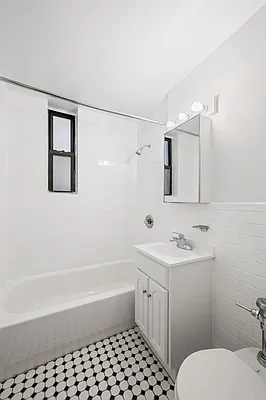 Rented by Cooper & Cooper Real Estate | media 9