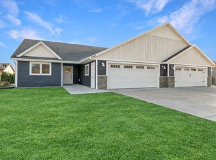 2008 Lakepark Ave, Alexandria, MN 56308