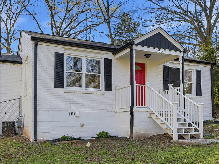 2583 Joyce Ave — Photo 22