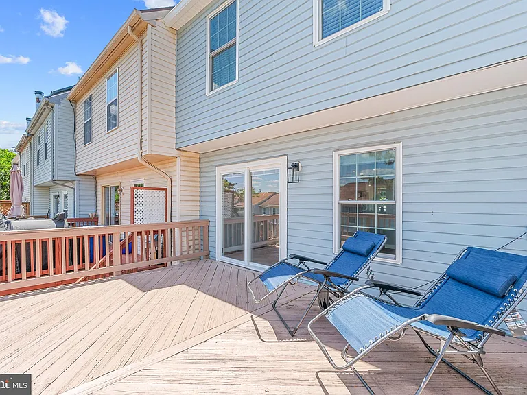 11409 Berland Pl — Photo 24