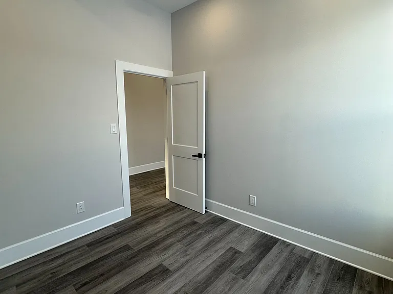 4 Water St #5 — Photo 11