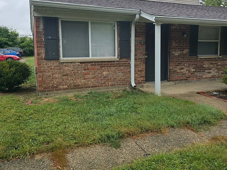 3224 N Talbot Ave — Photo 11