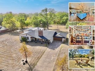 1002 Westwood Rd, Enid, OK 73703