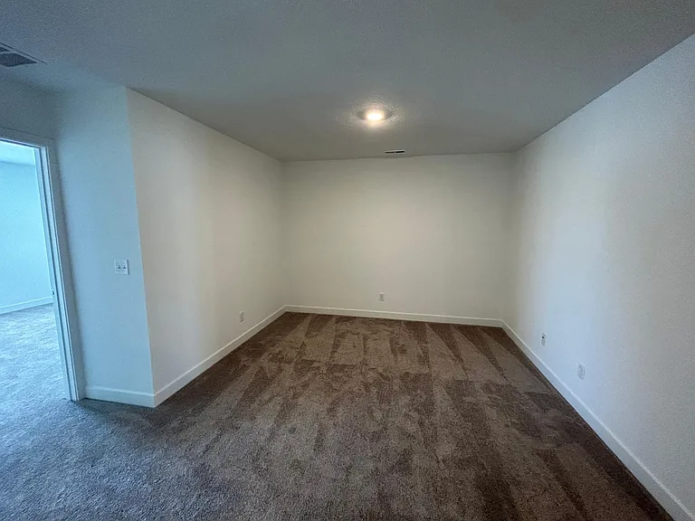 7199 Governors Row S — Photo 11