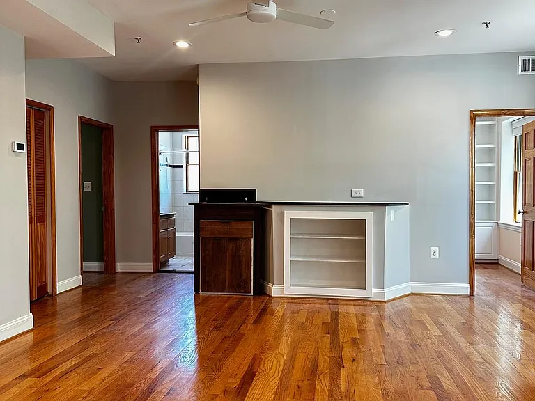 1101 Fairmont St NW #7 — Photo 8