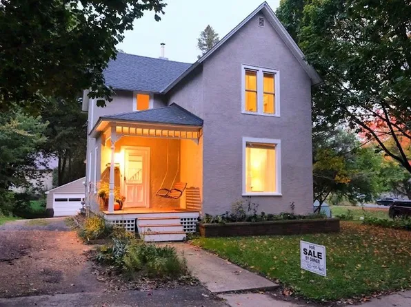 104 Plum St N, Northfield, MN 55057