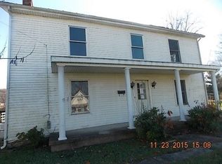 420 E 2nd St, Augusta, KY 41002