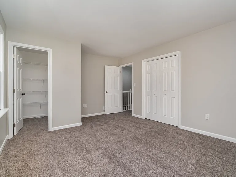 4193 Kittatinny Dr — Photo 9