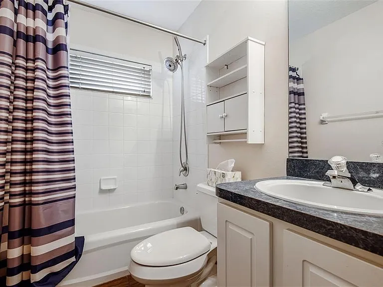 4007 Harbor Lake Dr — Photo 23