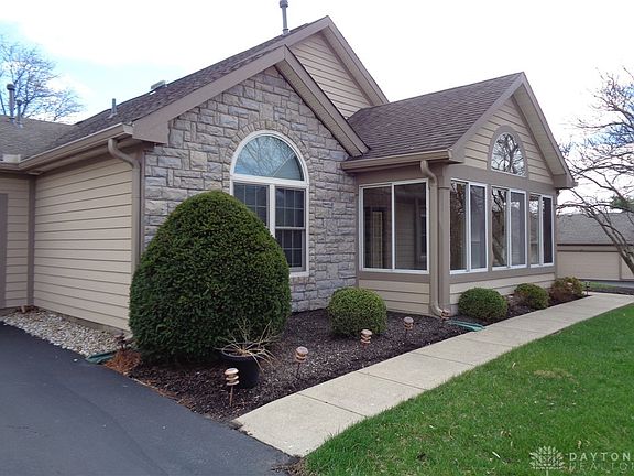 2nd image of 80 Villa Pointe Dr
