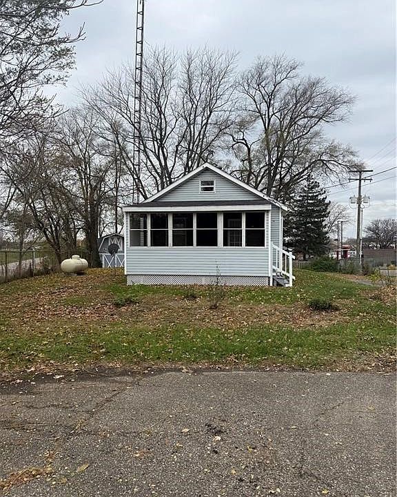 1st image of 1729 Gambrinus Ave SW