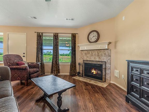 3rd image of 3605 Van Ness Dr