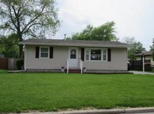 23 Ridge Lane Dr, Decatur, IL 62521