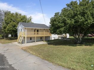 8000 Us Highway 11, Lenoir City, TN 37771