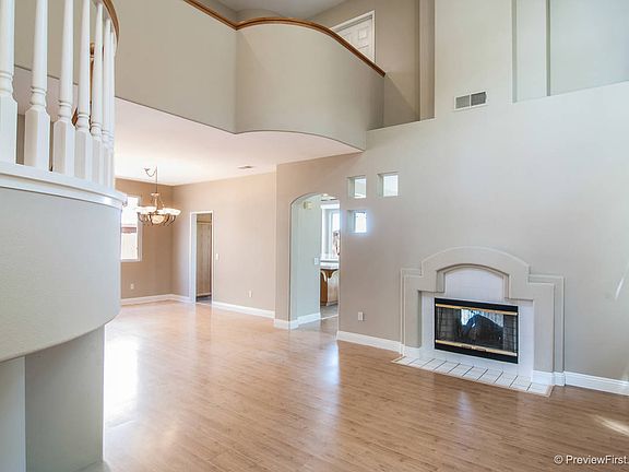 5th image of 819 Verin Ln