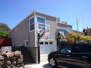 5008 47th Ave SW, Seattle, WA 98136