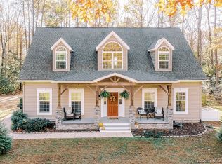 11388 Coveside Point, Gloucester, VA 23061