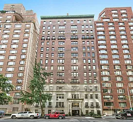 Rented by Hecht Group