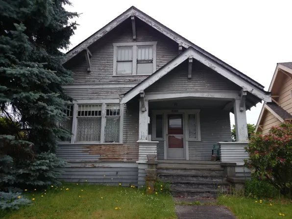 7056 Jones Ave NW, Seattle, WA 98117