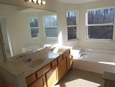 1348 Wesford Way — Photo 1