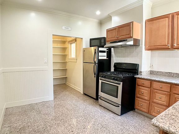 5th image of 2405 Fillmore St #0