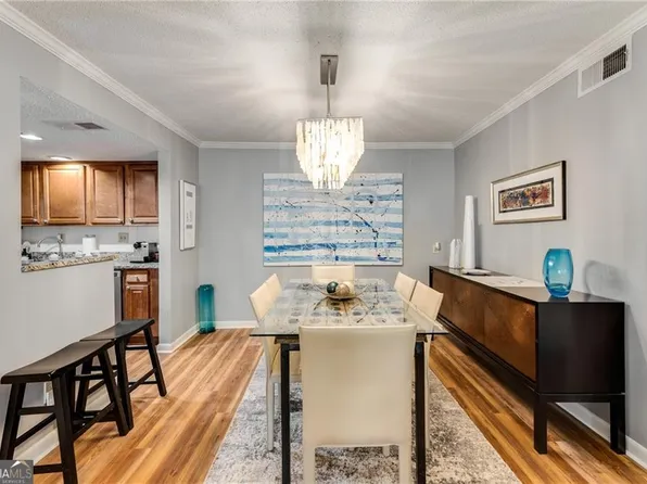 6900 Roswell Rd APT Q26, Sandy Springs, GA 30328