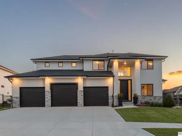 5412 N 205th St, Elkhorn, NE 68022