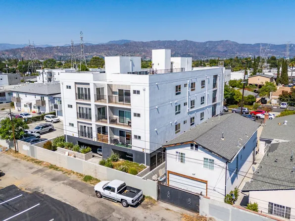 6025 Craner Ave, 6025 Craner Ave #202, North Hollywood, CA 91606