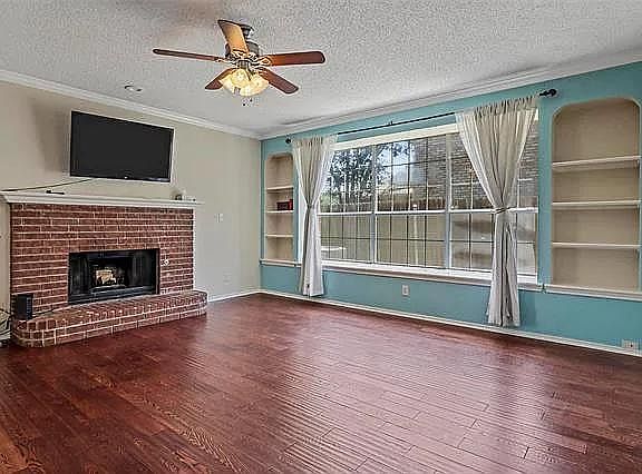 3rd image of 974 Cassion Dr