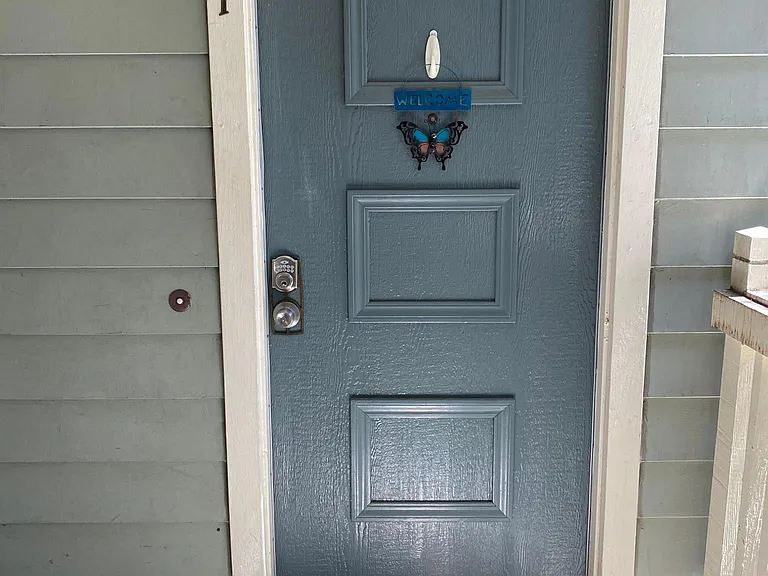 3655 Birchwood Ter #211 — Photo 7