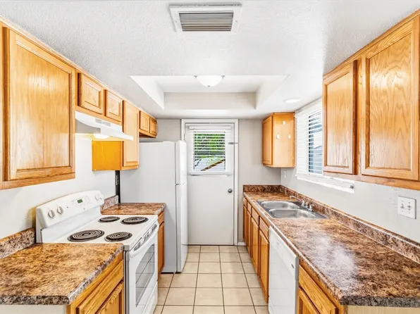 645 W Rio Salado Pkwy, Mesa, AZ