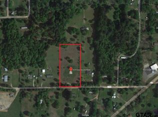 1019 W County Line Rd, Troup, TX 75789