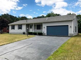 8 Jonathan St, Brunswick, ME 04011