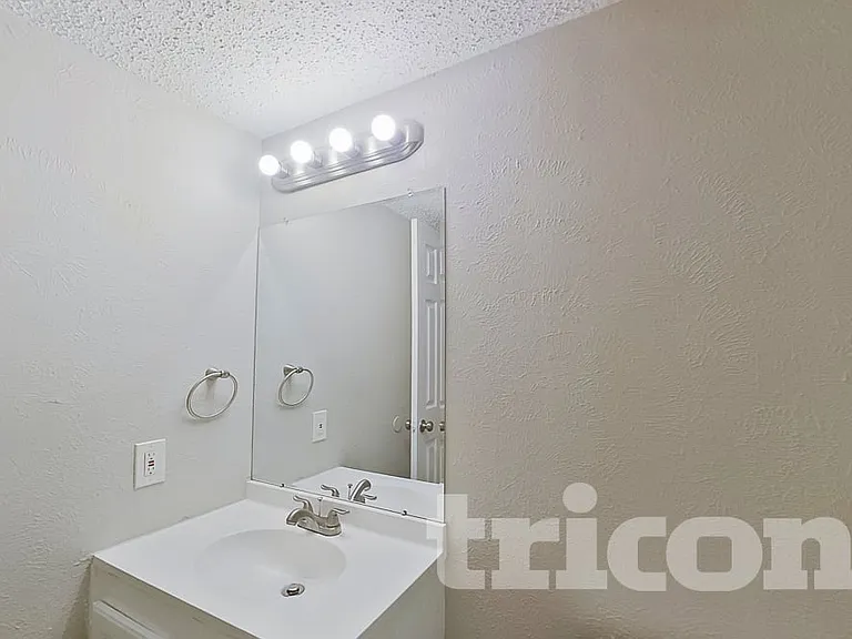 1610 Pilot Way — Photo 7