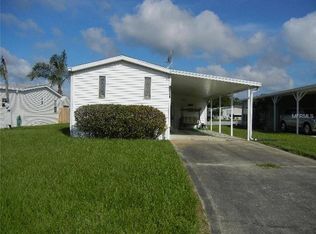 30021 Wausaukee Dr, Tavares, FL 32778